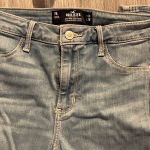 Hollister Women’s Skinny Light Blue Jeans